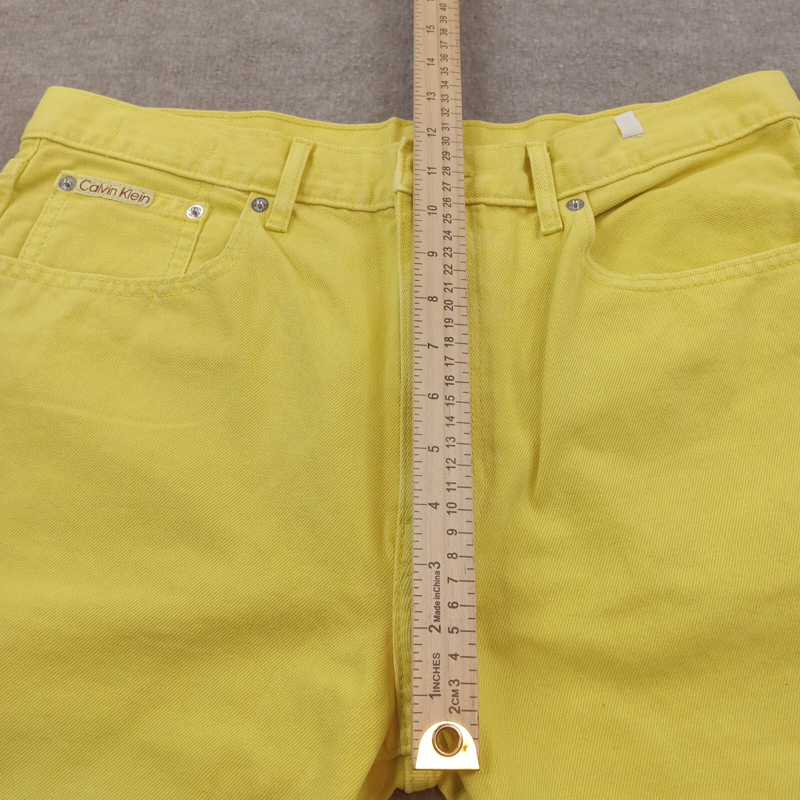 Calvin Klein Jeans Mens 31 (33x28Actual) Yellow Denim Straight Leg Casual