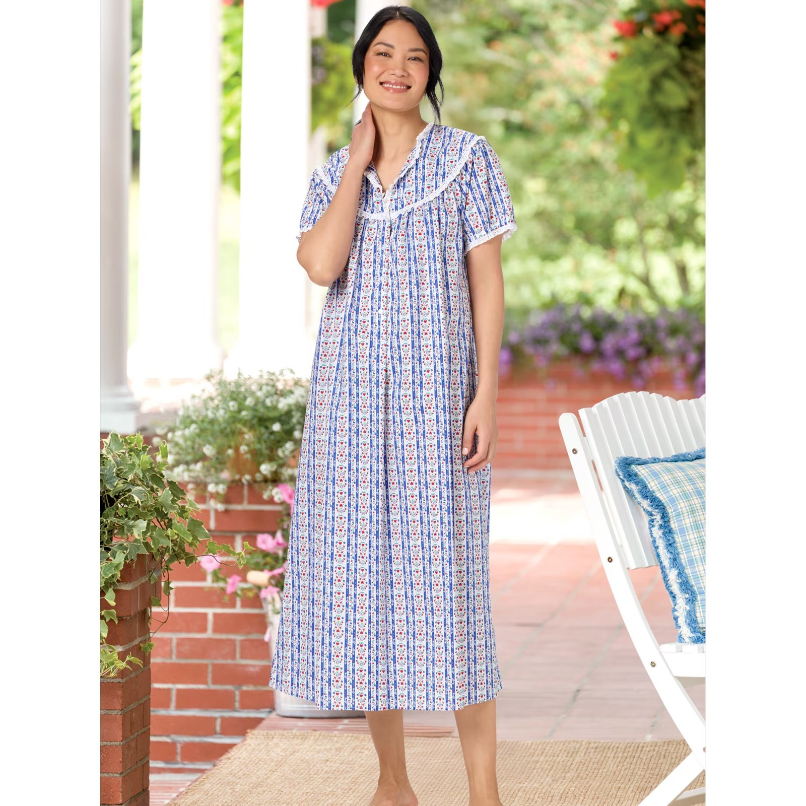 Original Lanz Tyrolean Cotton Lawn Nightgown, Lanz of Salzburg