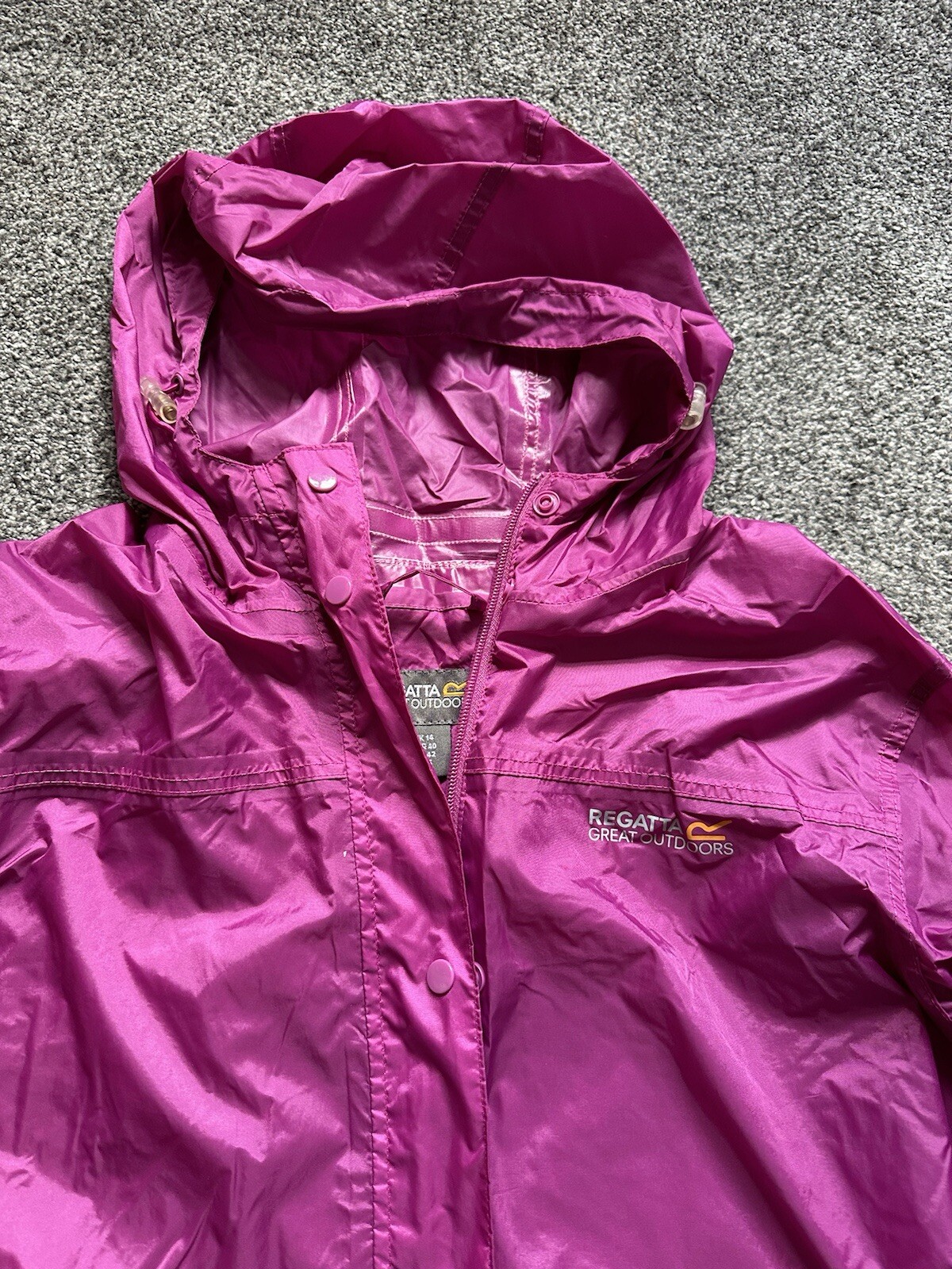 Regatta Waterproof Jacket Womens Size 14 Purple Hooded Zip Pocket Walking (G25)