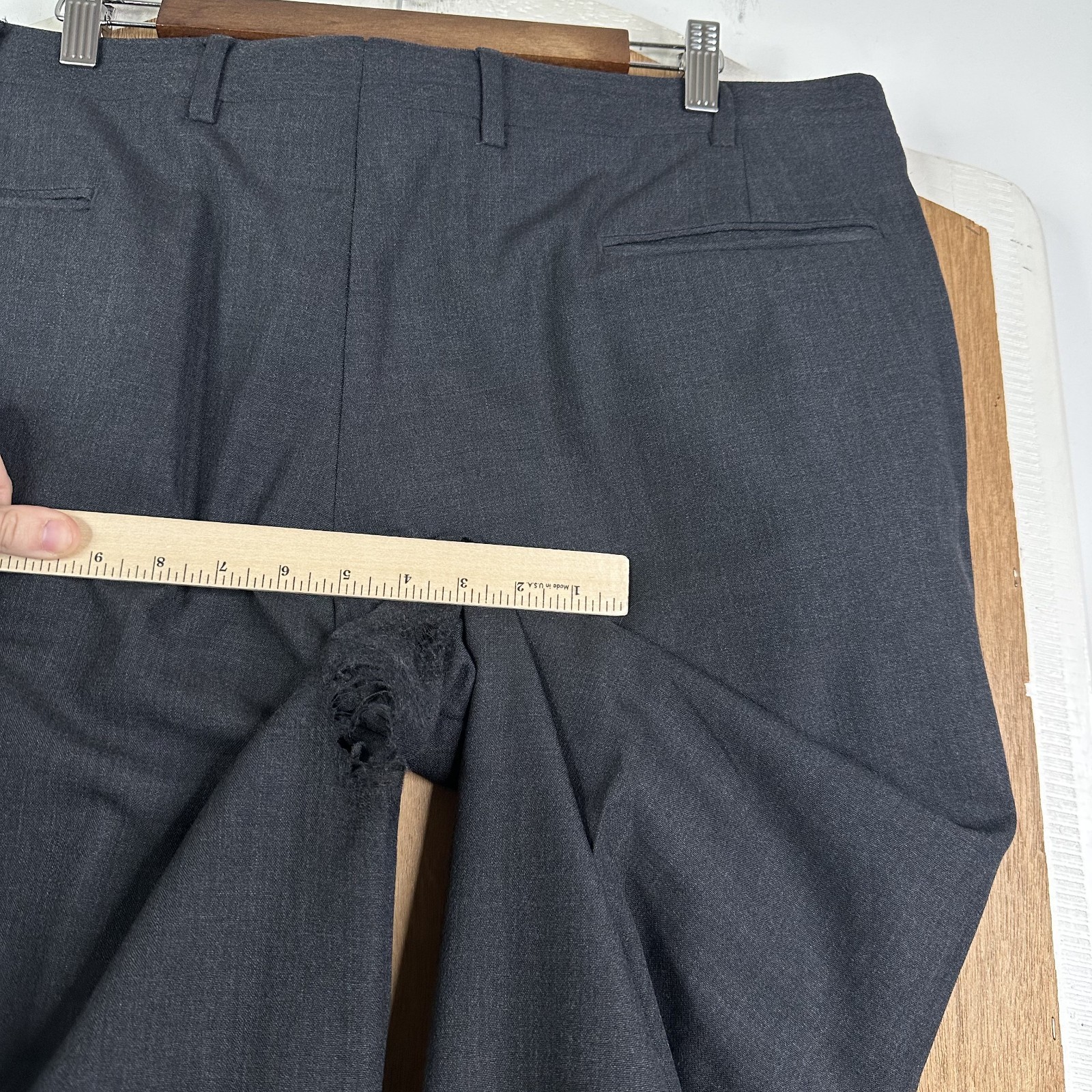 Jos A Bank Suit 44R Gray 2 Button Wool Pants 38×28 Pleated Front Canvased