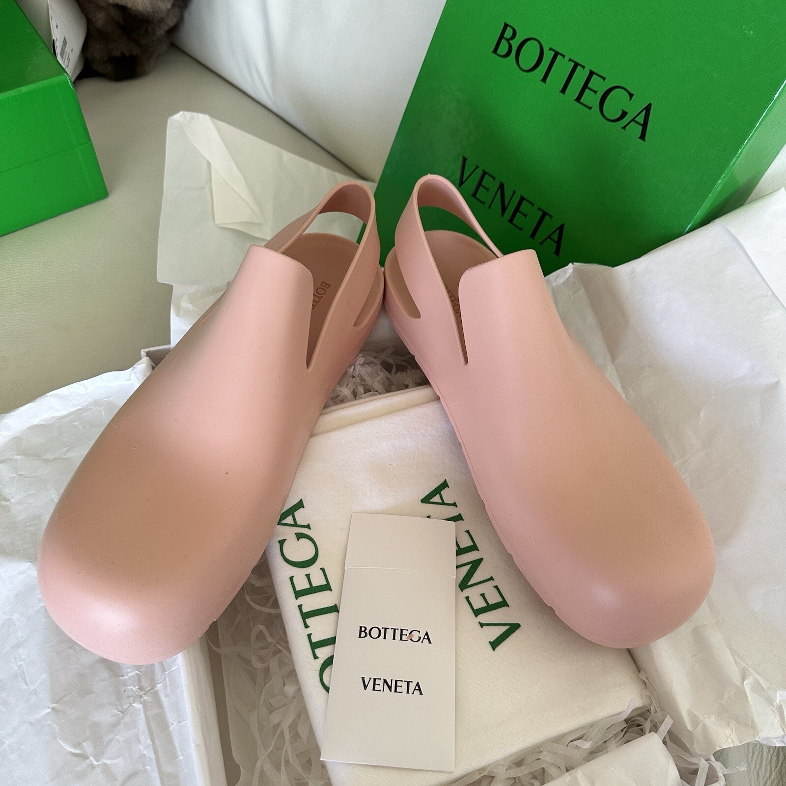 NEW BOTTEGA VENETA PUDDLE SANDALS SLINGBACK RUBBER Peachy Size 39 US 9