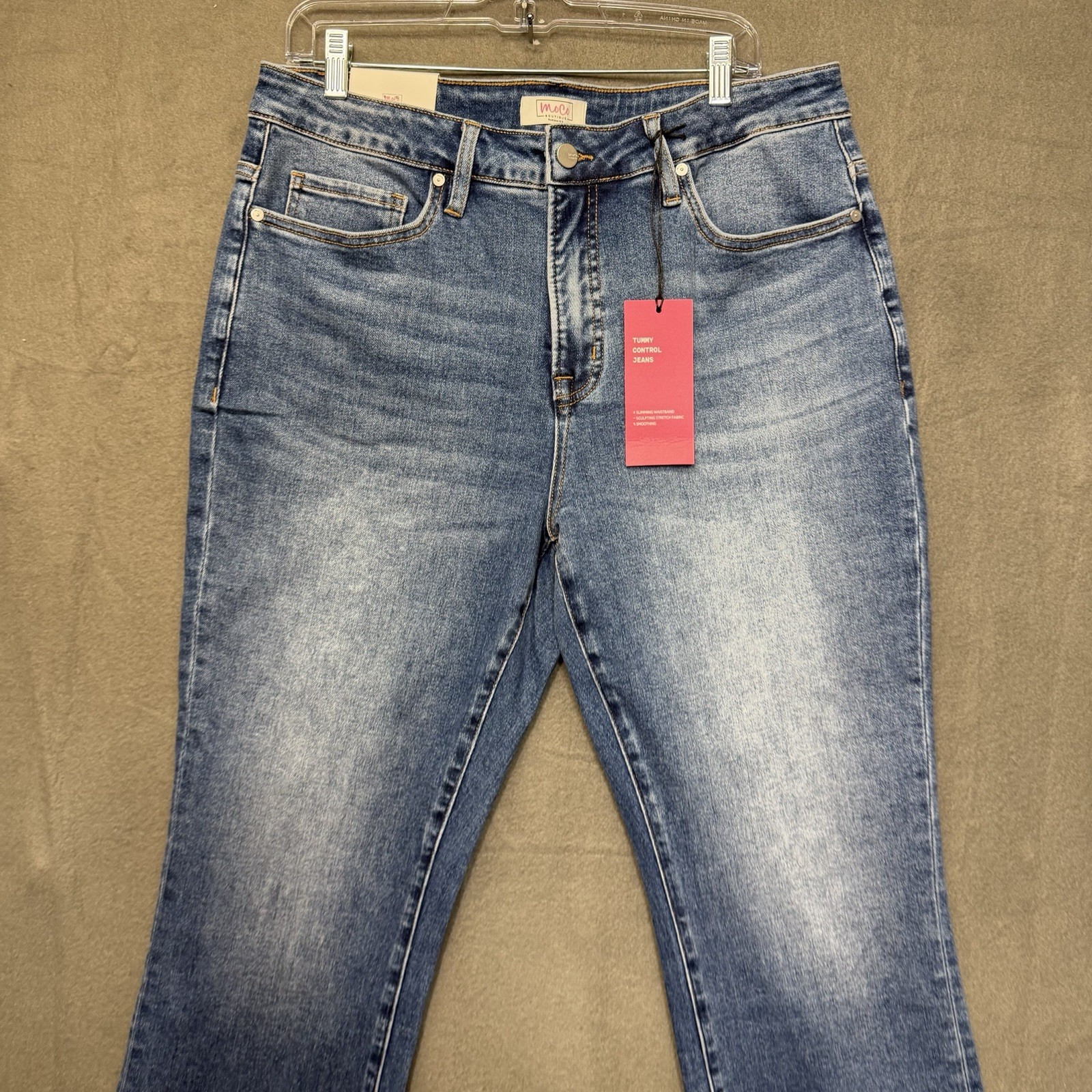 NWT MOCO Boutique Flare Jeans Womens Size 14w Tummy Control Raw Hem MOCO-BY1229