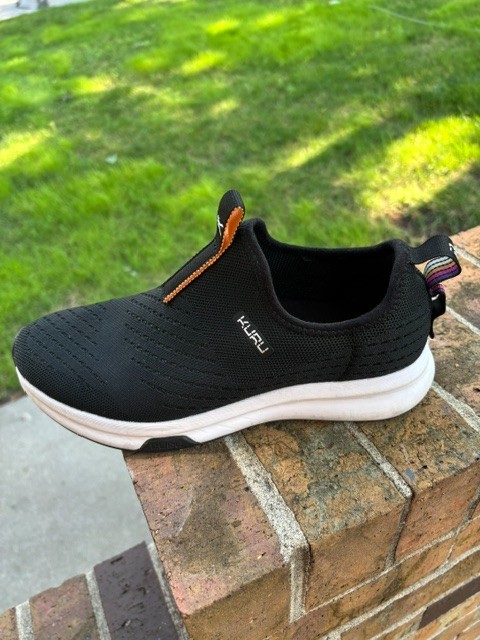 Kuru Atom Slip On Woman Size 8