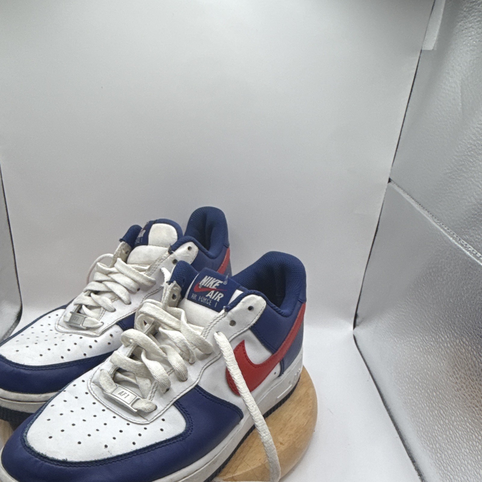 Nike Air Force 1 Blue/White/Red Lace Up Low Top Men’s Athletic Sneaker