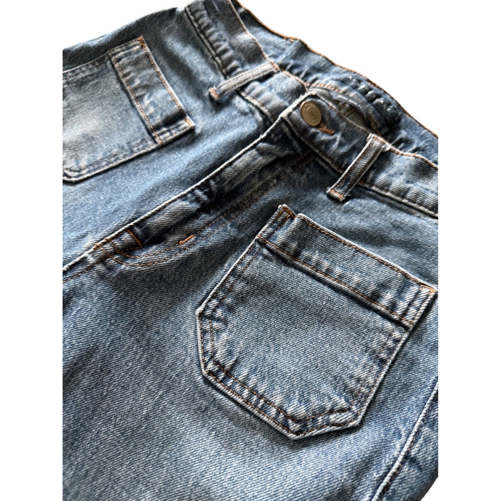 Aeropostale Women High Rise Flare Jeans Medium Wash Raw Hem Patch Pocket Size 2R