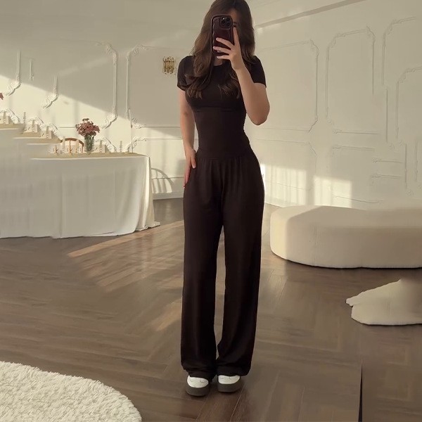 Womens Round-neck Solid-color Top And Wide-leg Pants Set