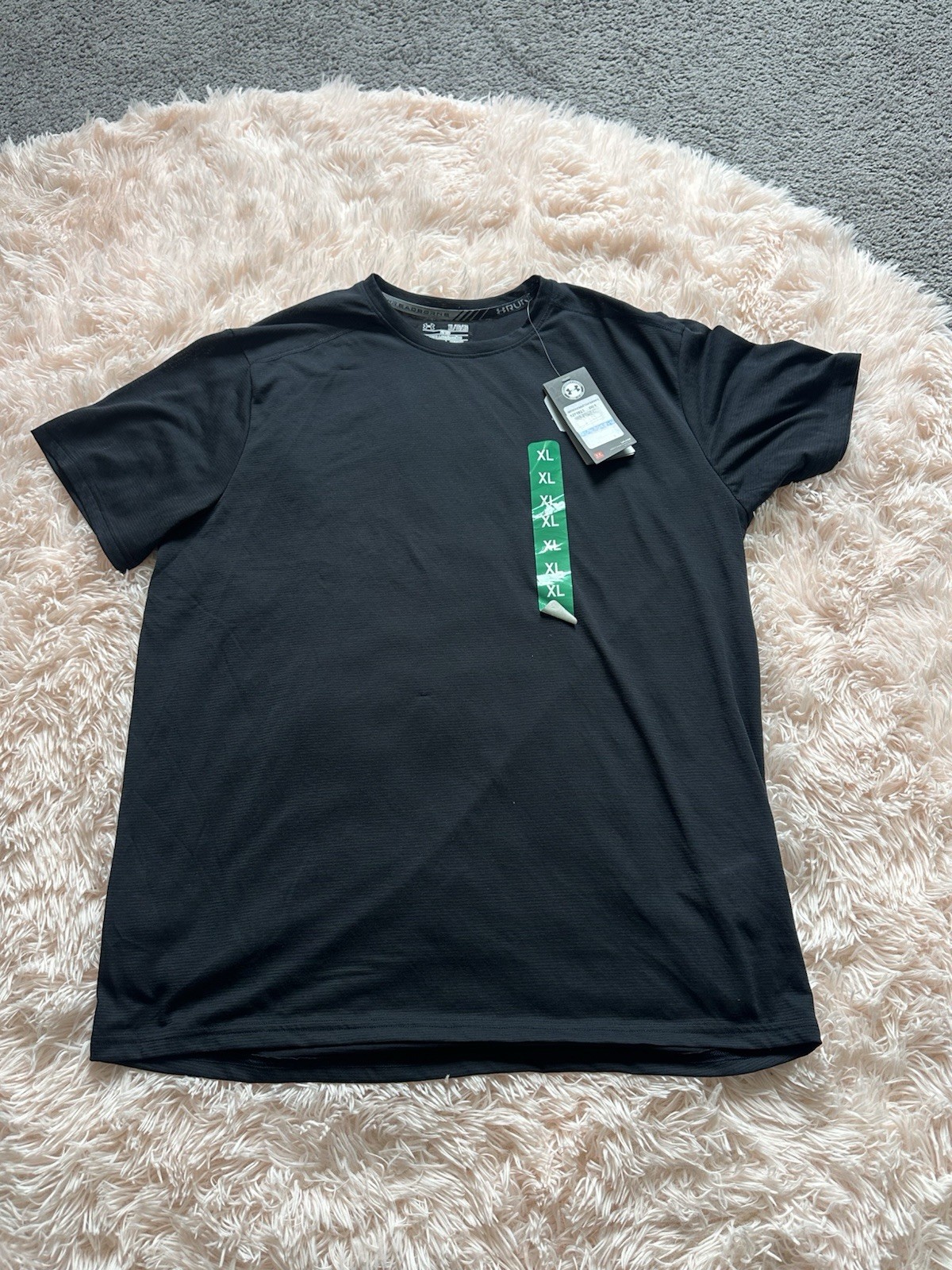 NWT Under Armour HeatGear Threadborne Men’s XL Black Crew Neck Short Sleeve Tee