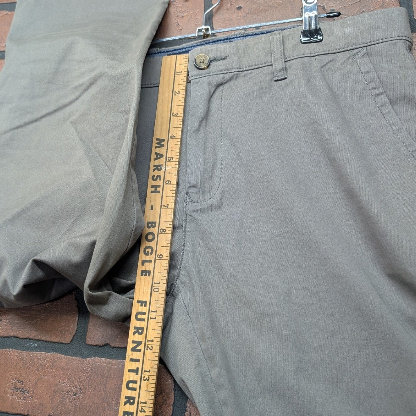 Tommy Hilfiger Men’s 33×32 Slim Fit THFlex Stretch Gray Chino Pants