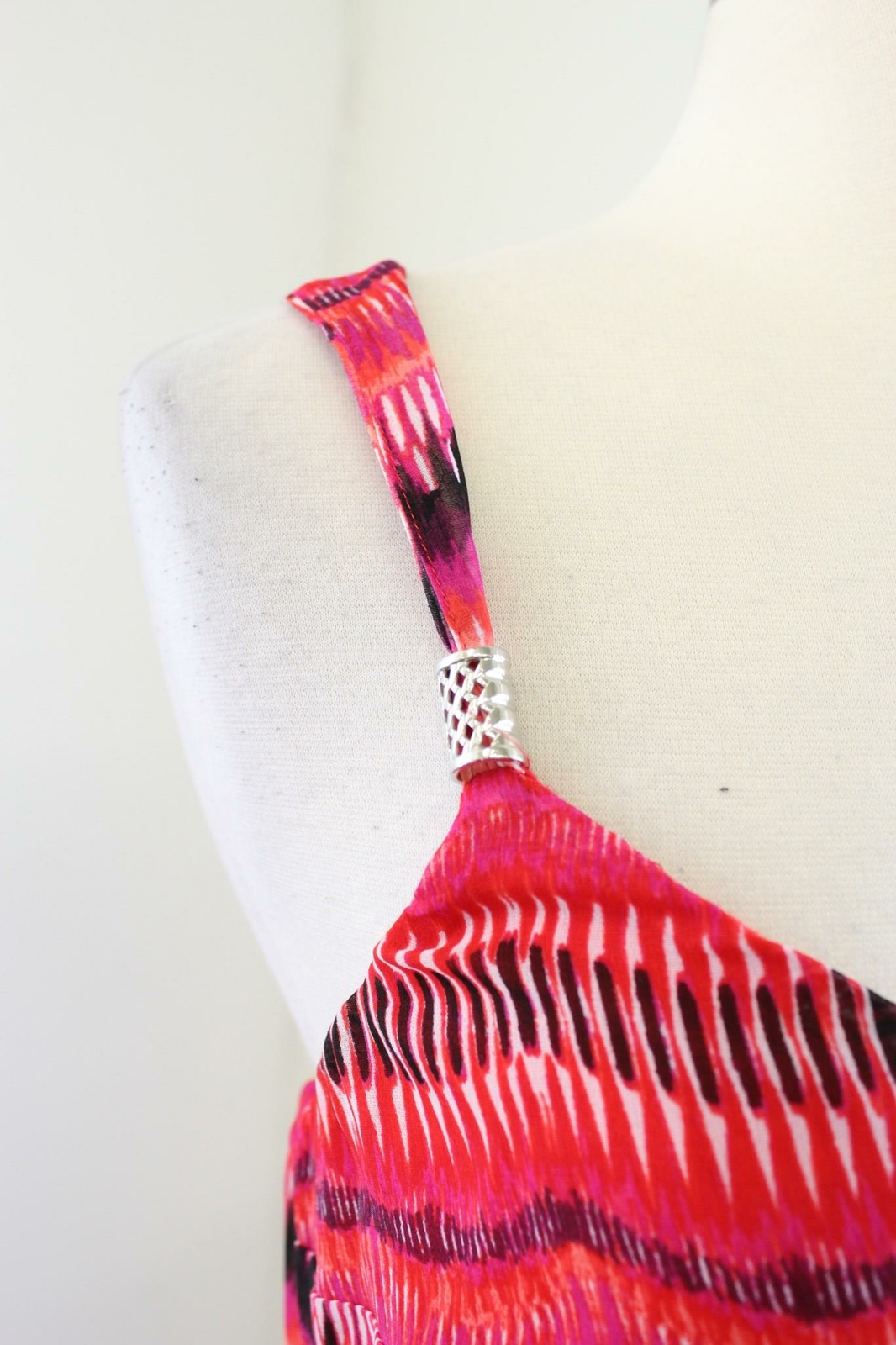 White House Black Market Pink Red Multi Striped Maxi Dress Size XS Summer Casual
