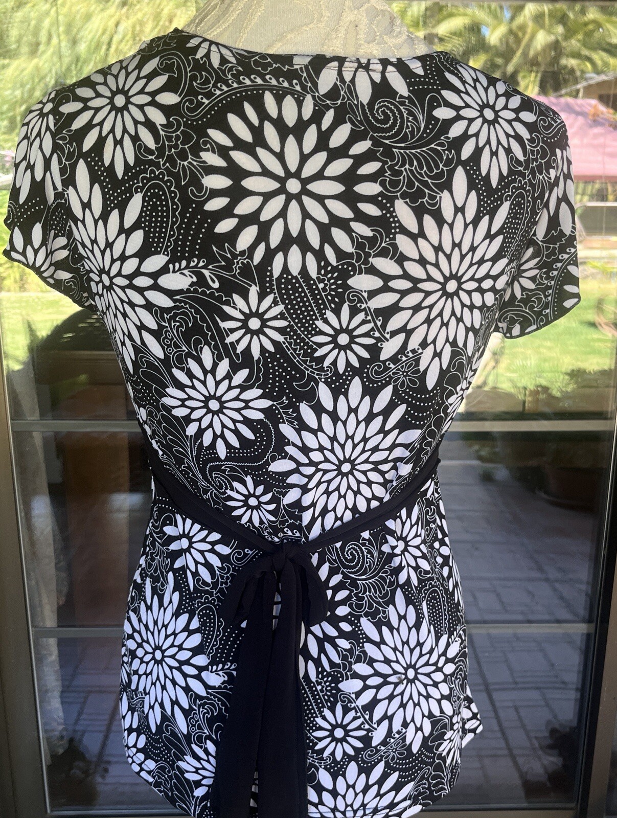 Empire Waist Back Tie Claudia Richard’s Shirt Sz S. 36” Bust