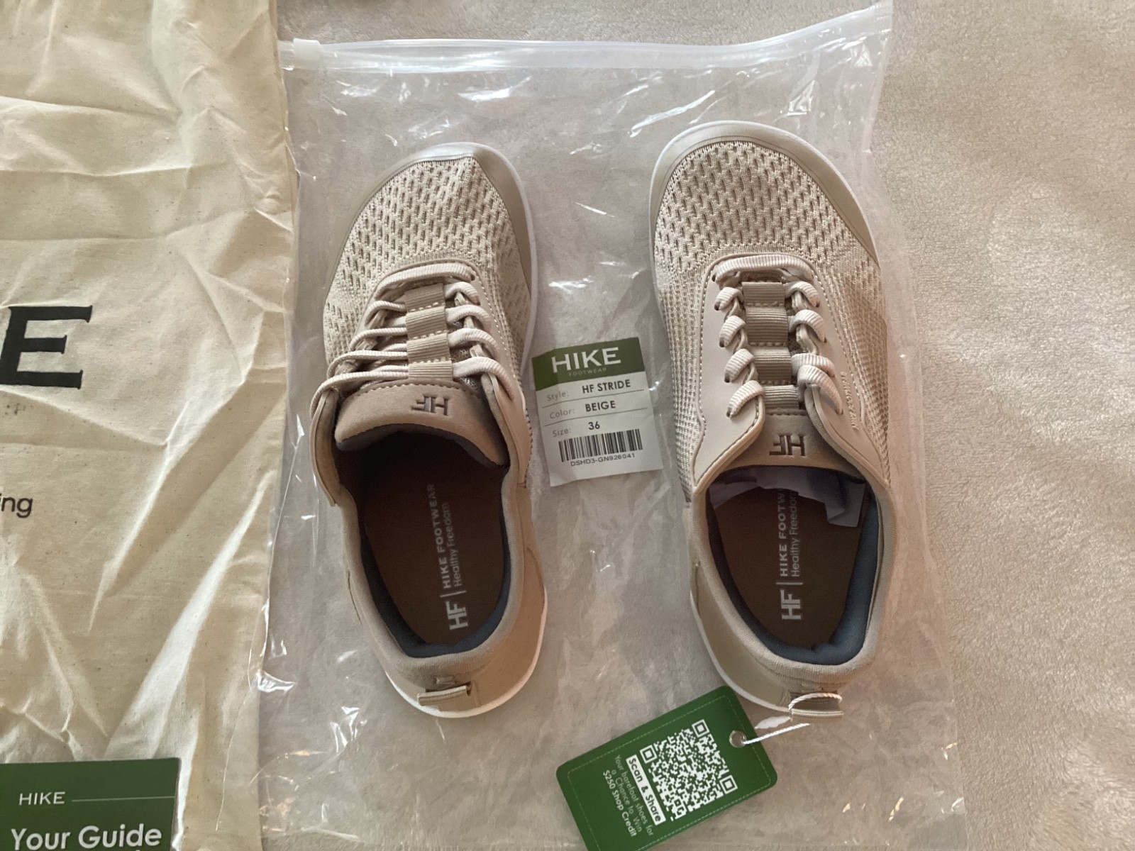 HIKE FOOTWEAR HF STRIDE ERGONOMIC BAREFOOT SNEAKER~BEIGE~WOMEN 6~MEN 4~NEW PACK