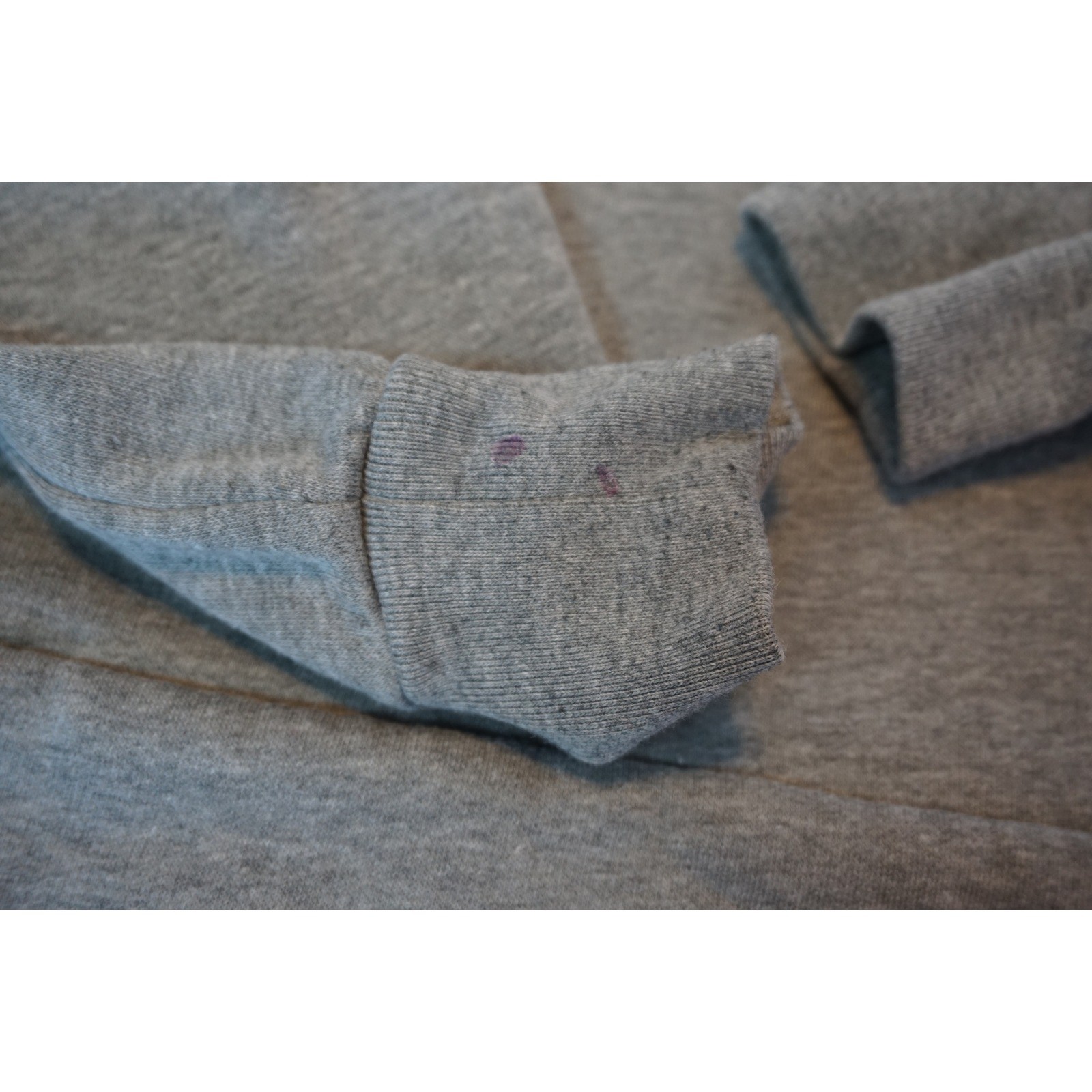Gap Kids Bear Heart Logo Sweatshirt Gray Heather Crewneck Size S 6-7