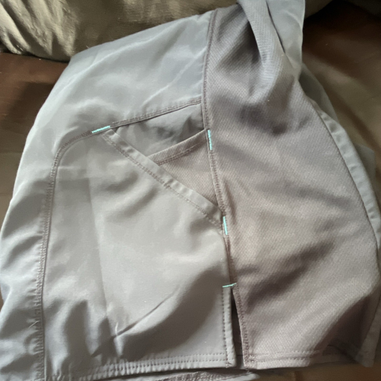 Scrub star medium grey size 2 x set used