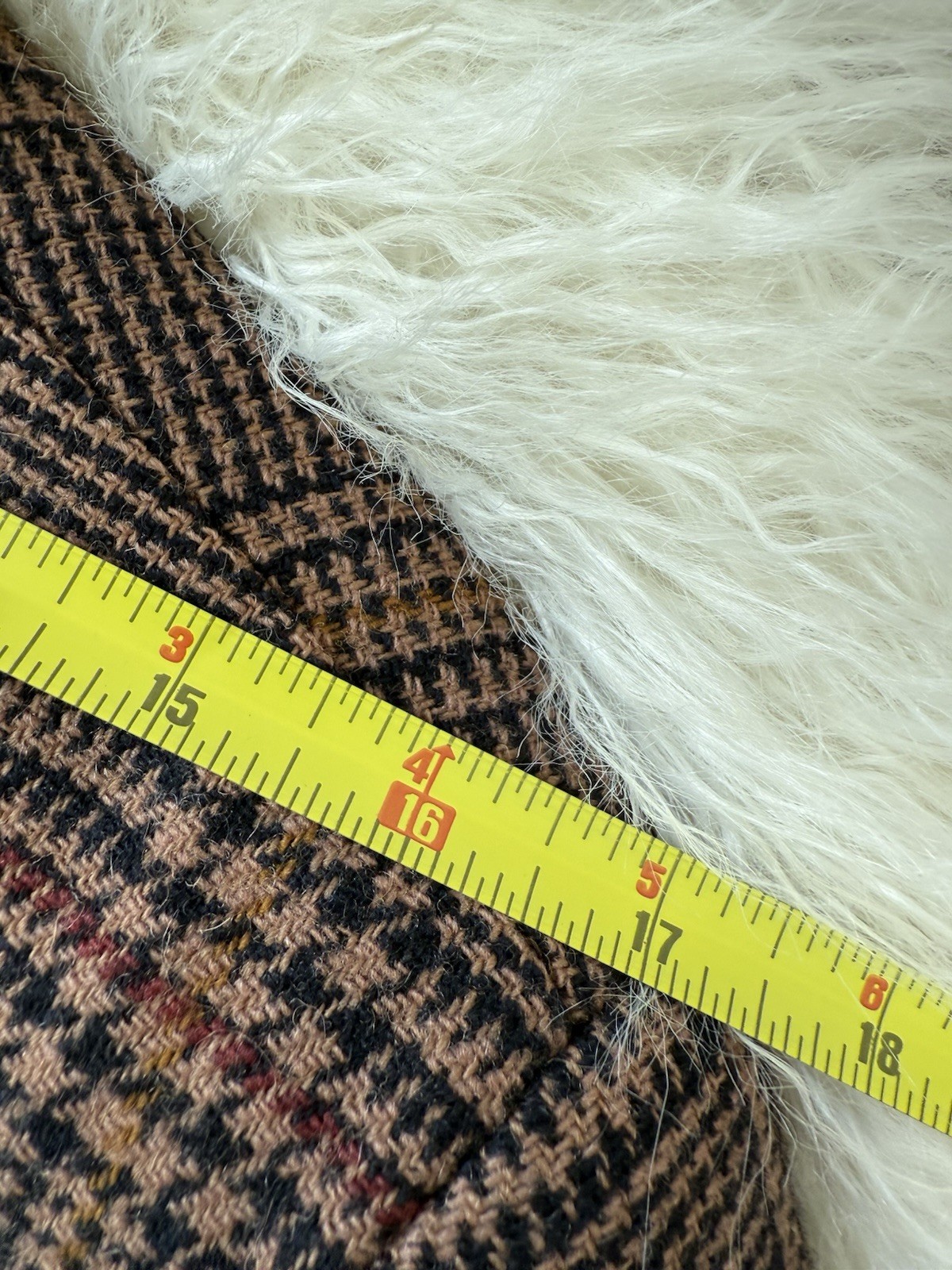 Vintage plaid wool blazer by Harvé Benard; “old money” style, size M.