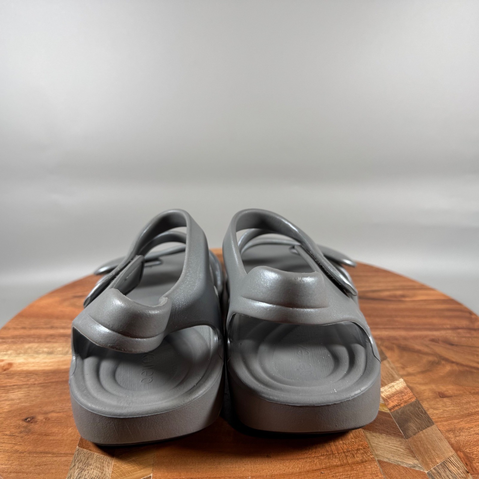 Aetrex Jillian Metallic Pewter Orthotic Comfort Sandals Womens 7 Water Friendly