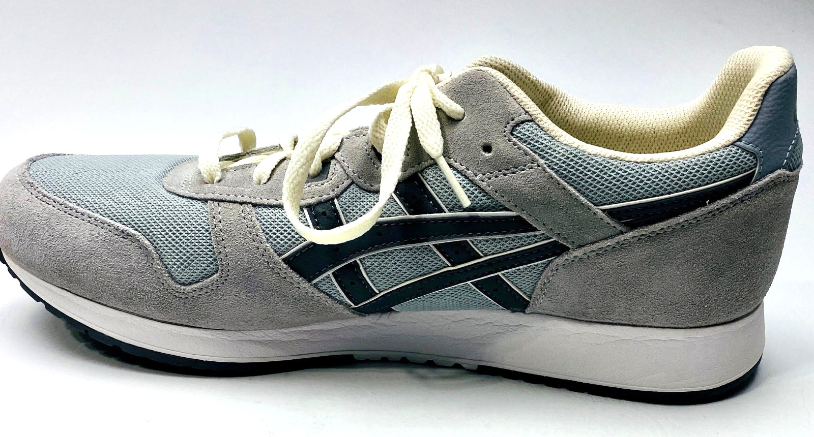Asics Lyte Classic Mens 13 Gray White Suede Shoes Sneakers Athletic 1201A477-029