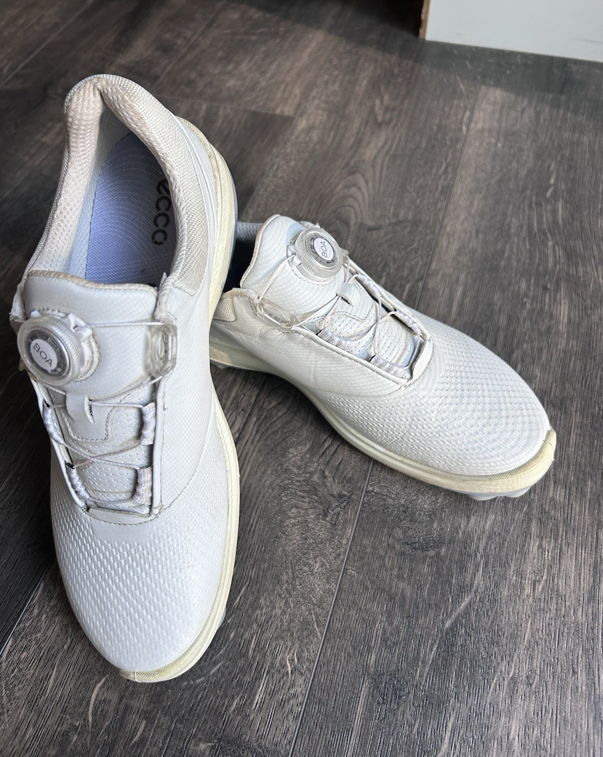 ECCO Biom Women’s White Golf Shoe, BOA Closure, Spikeless Rubber, Waterproof