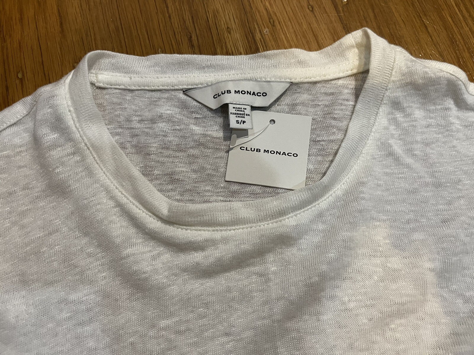 Club Monaco T-Shirt White/blanc Size S Soft Short Sleeve