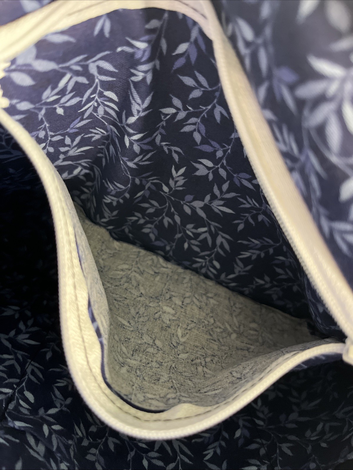 Buckle Up Bags Blue Floral Large Crossbody Hipster (Similar to Harveys Seatbelt)