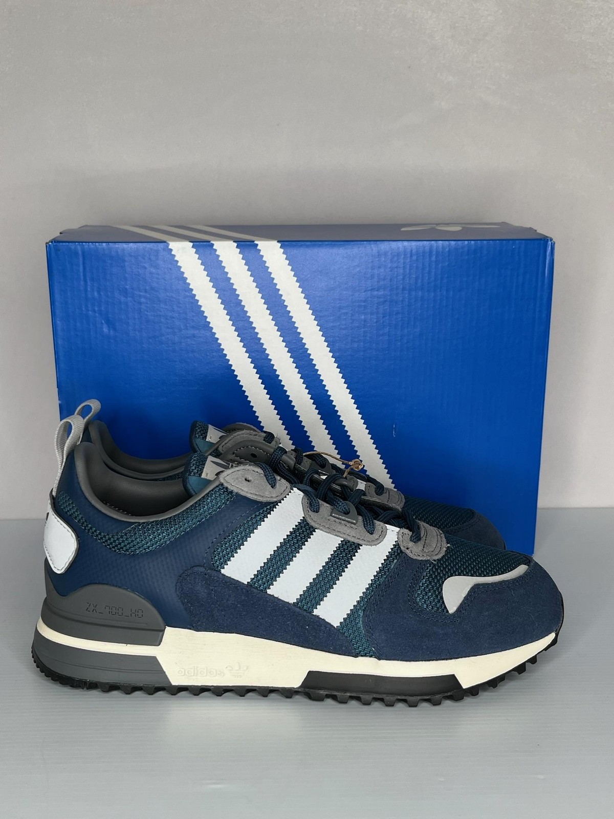 Adidas ZX 700 HD Mens Size 8 Navy White Running Shoes H01850 NEW