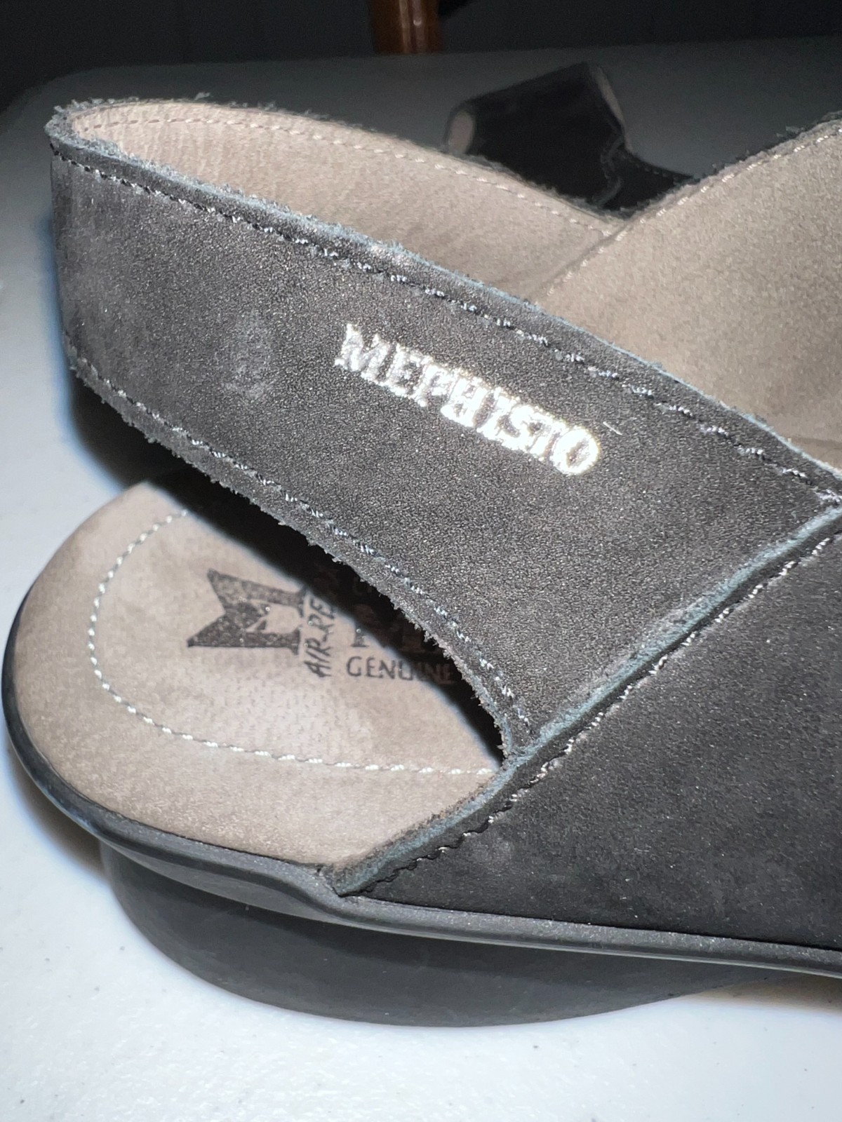 Mephisto Womens Prudy ComfortSandal Bucksoft Black Slingback Wedge Open Toe 40/9