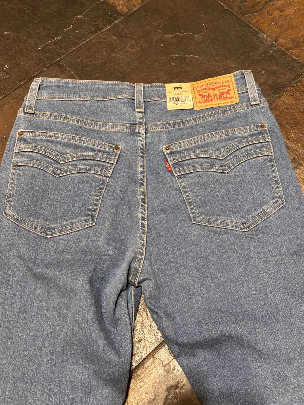 Levi’s 726 High Rise Flare Jeans Split Hem Medium Wash Women’s 29 X 32 Y2K Boho