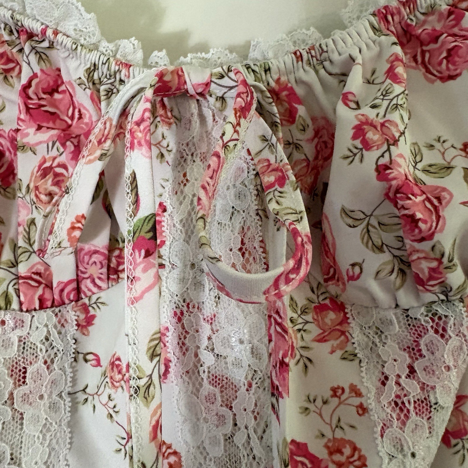 Women’s M White Pink Green Floral Fit & Flare Square Neck Lace Trim Dress