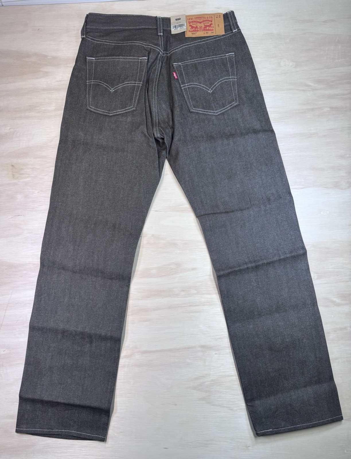 Levi’s 501 Original Shrink-to-fit Brown Button Fly Raw Denim, 30×30 NWT Men’s