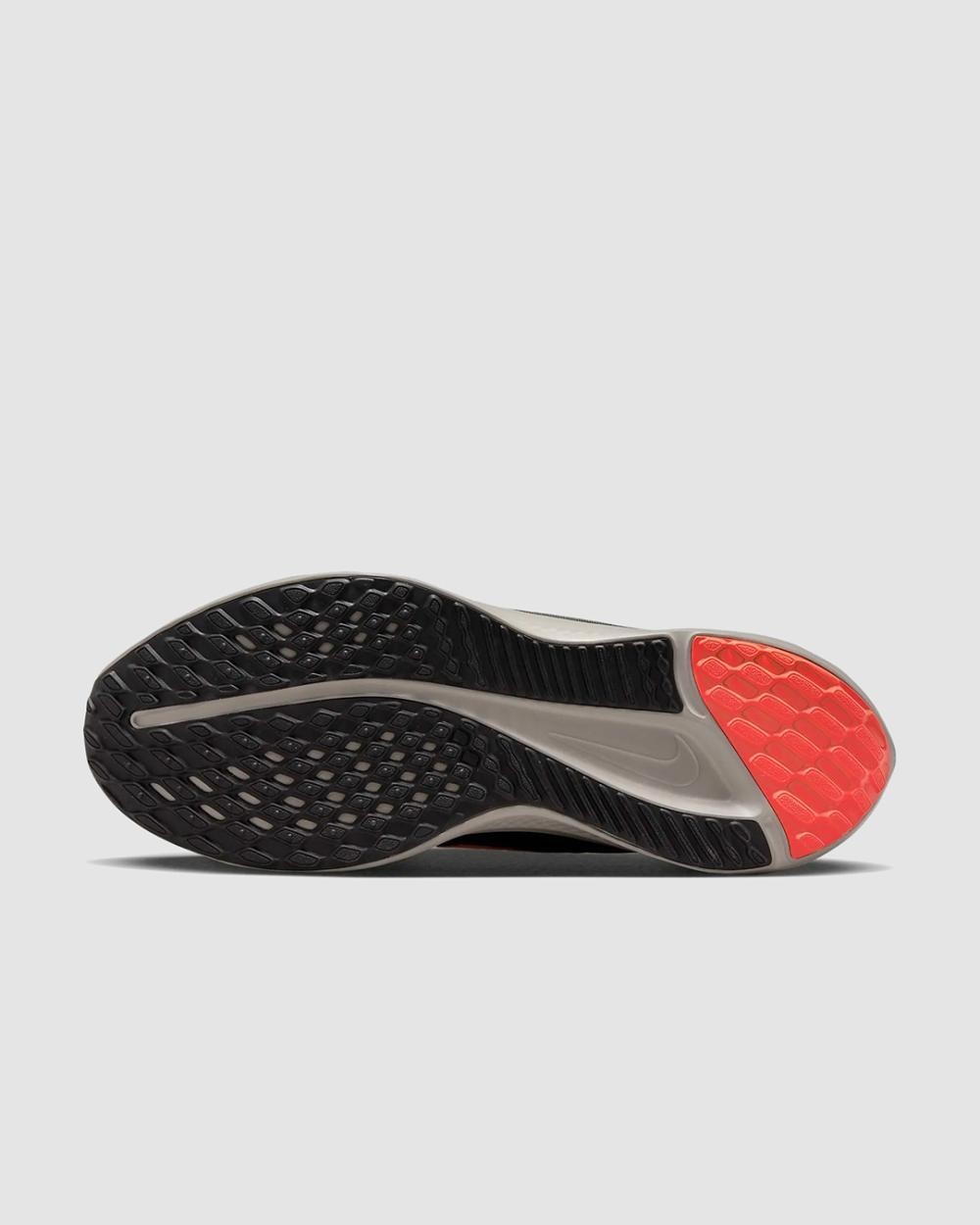 Nike Quest 5 Black Bright Crimson DD0204-005 Men’s Running Shoes