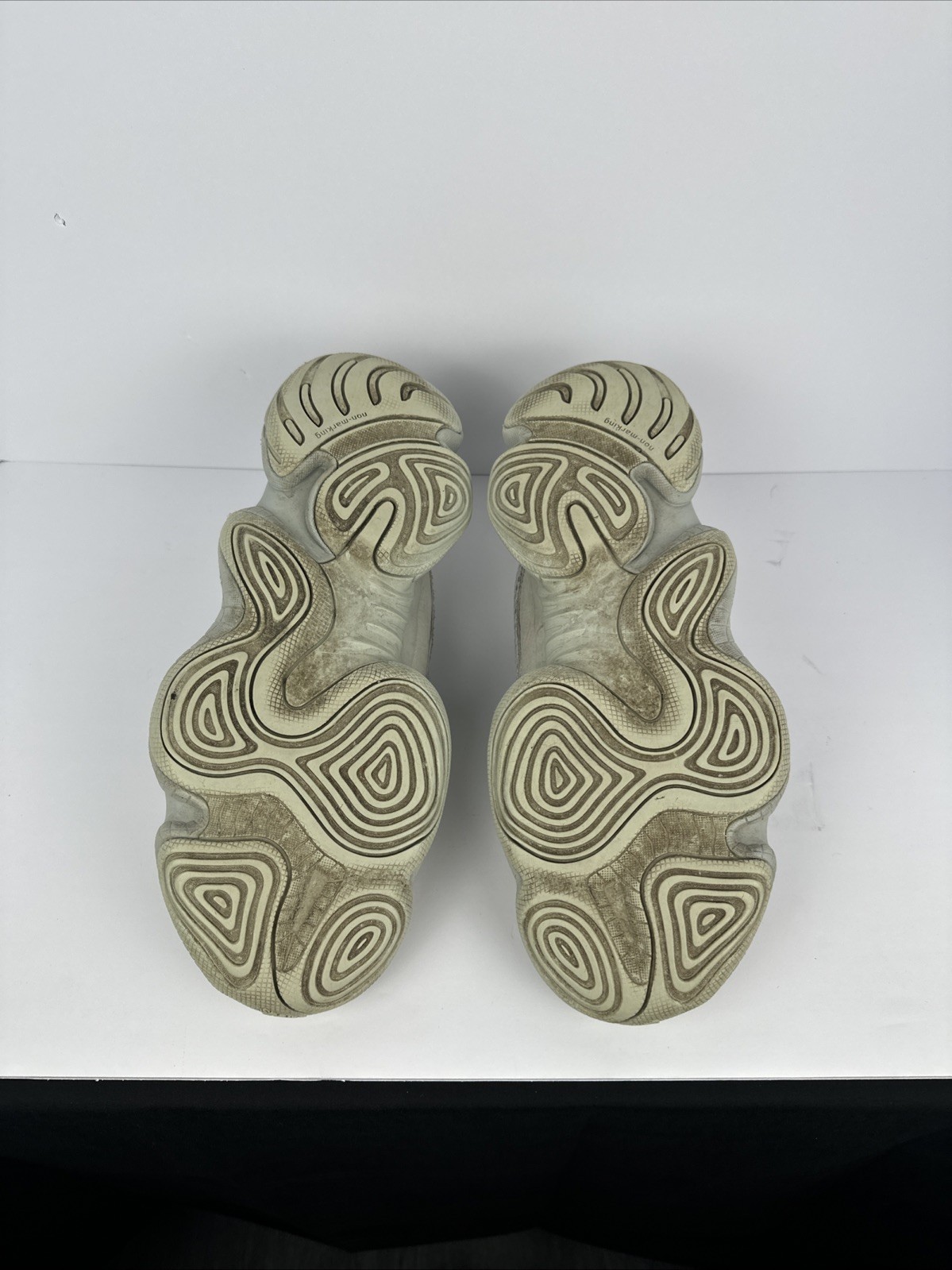Adidas Yeezy 500 Blush DB2908, US Men’s Size 9 Sneakers Kanye West – Authentic