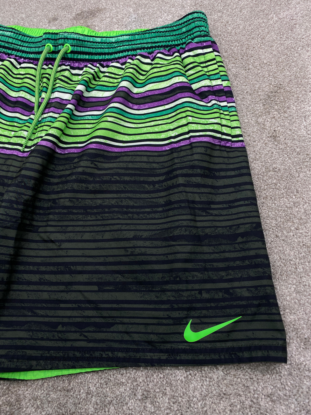 Nike Mens Volley Core Swim Shorts NESSB465-364 2XL Green Black Striped 6570