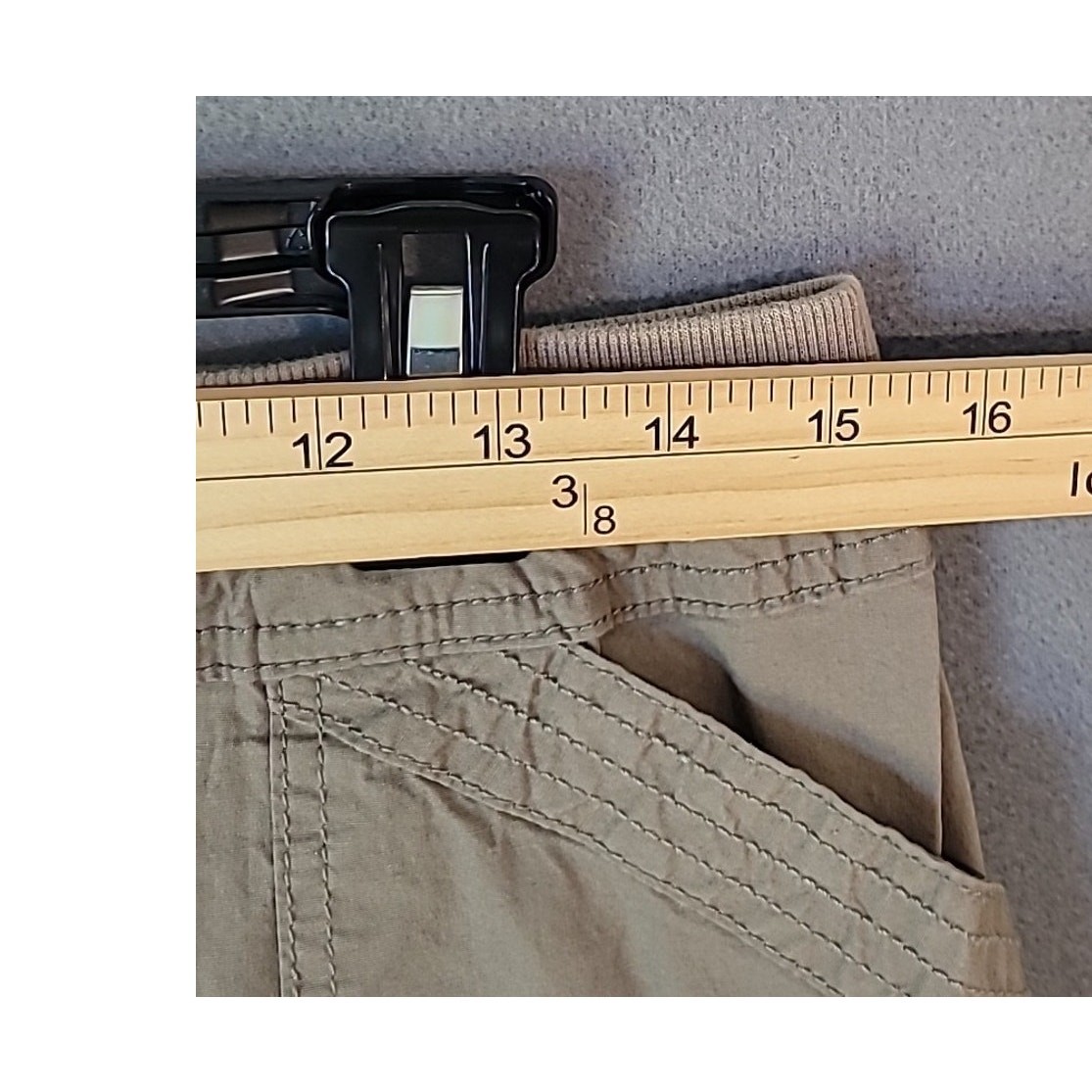 Chico’s Convertible Cargo Pants Beige S/M Utility Gorpcore Campus School Teacher