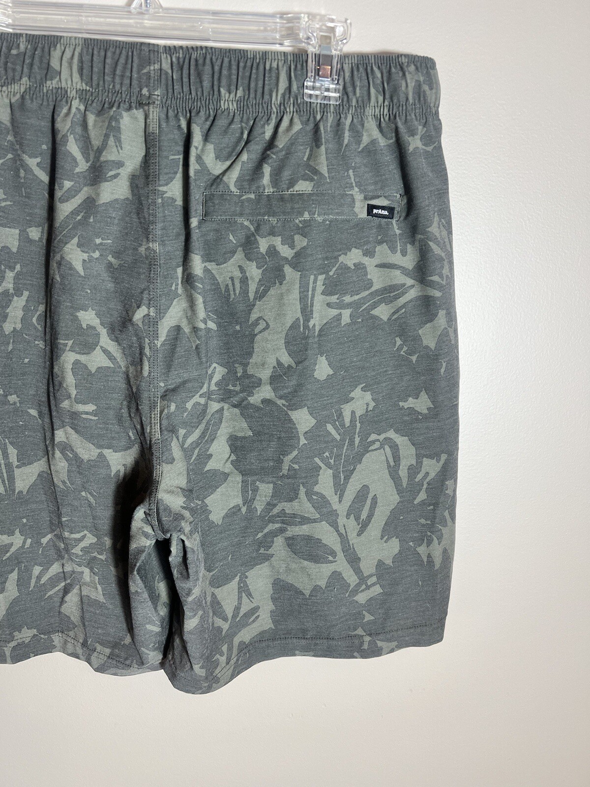 Prana Mens Mojo Hybrid Unlined Hiking Hiking Short Palm Print XL