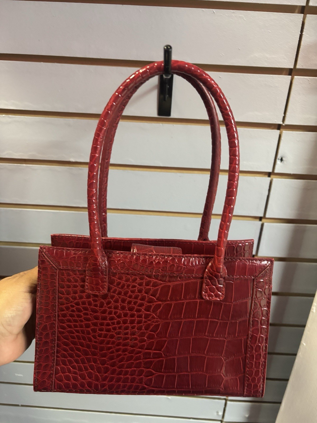 Liz Claiborne Burgundy Croc Embossed Satchel Top Handle Zip Tassel Small