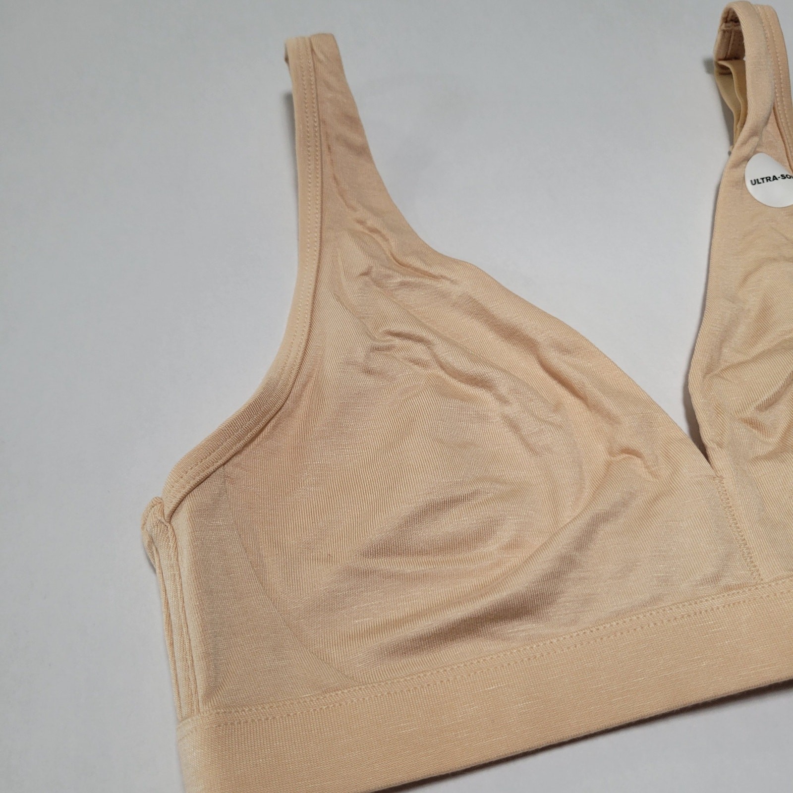 Alfani Super Soft Essential Unlined Bralette Creamy Ivory Beige NWT Size Medium