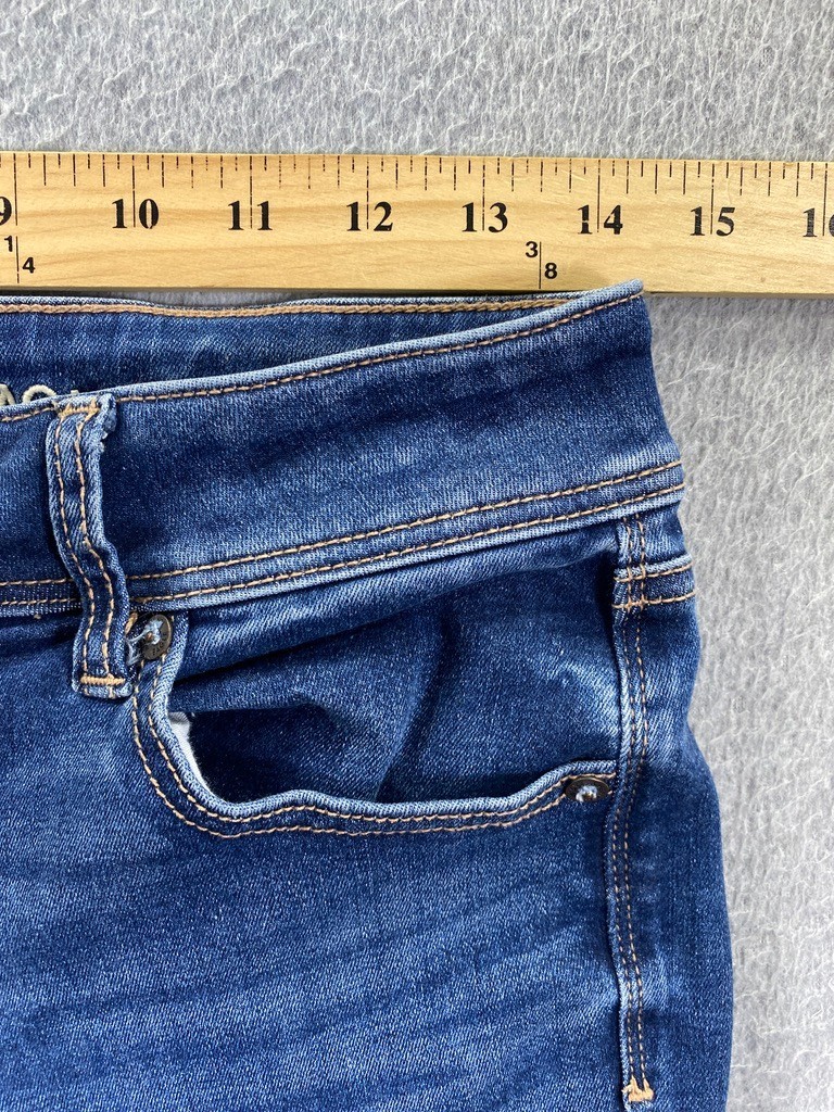American Eagle Kick Boot Jeans Womens 6 Reg Blue Stretch Medium Wash Denim