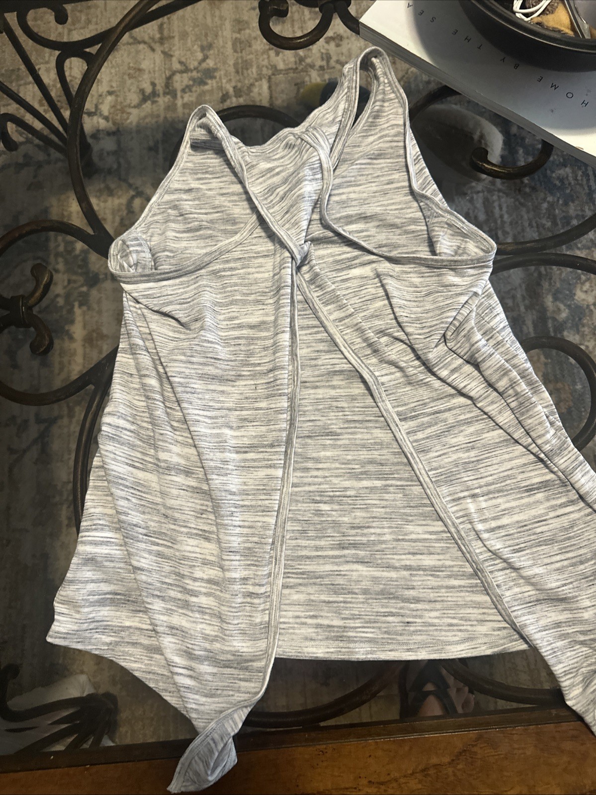 Athleta Women’s Xs White And Gray Tieback Tank Top Euc. 10