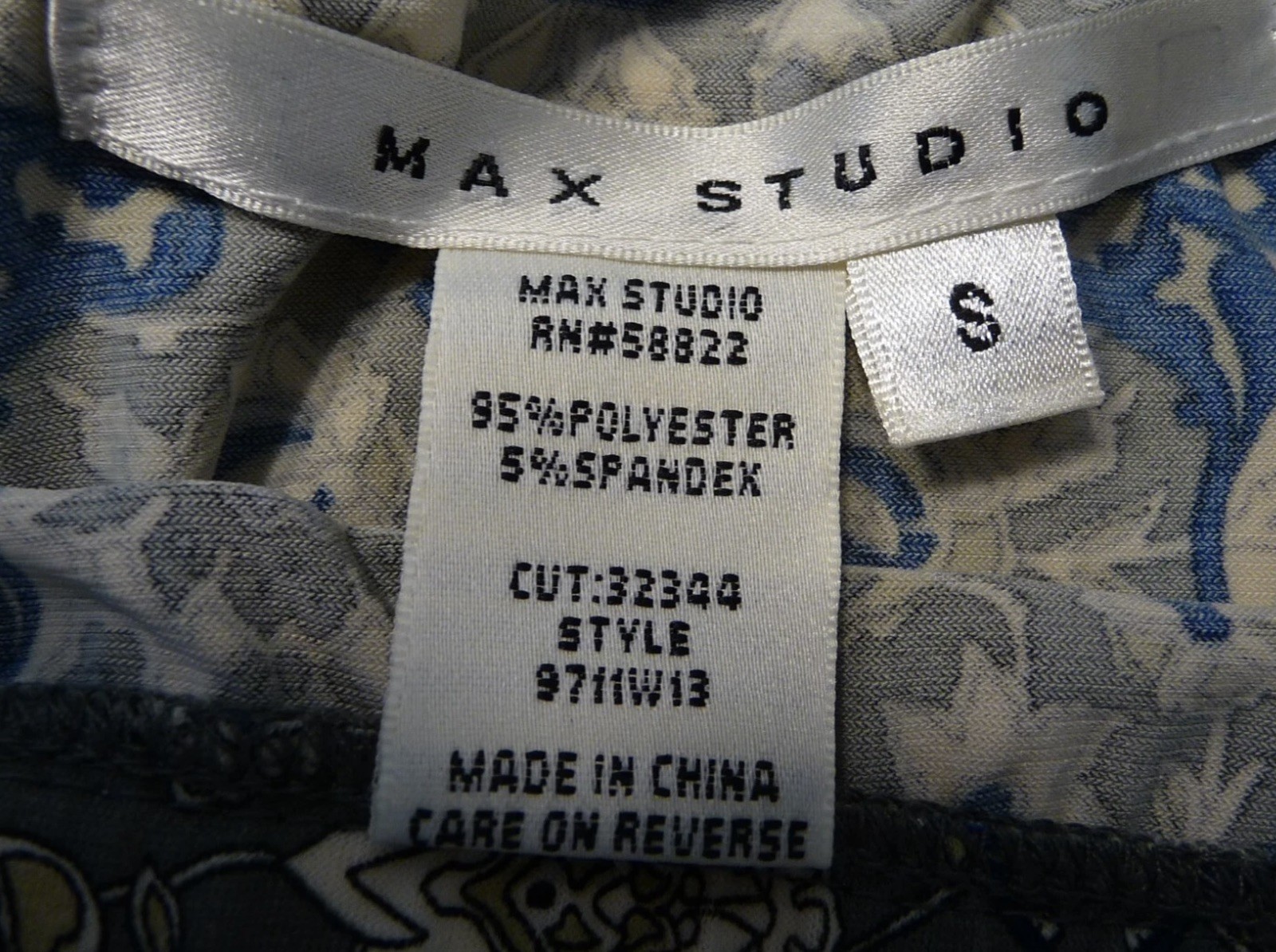MAX STUDIO | Women’s SKIRT Size Small knee length geometric A-line stretchy