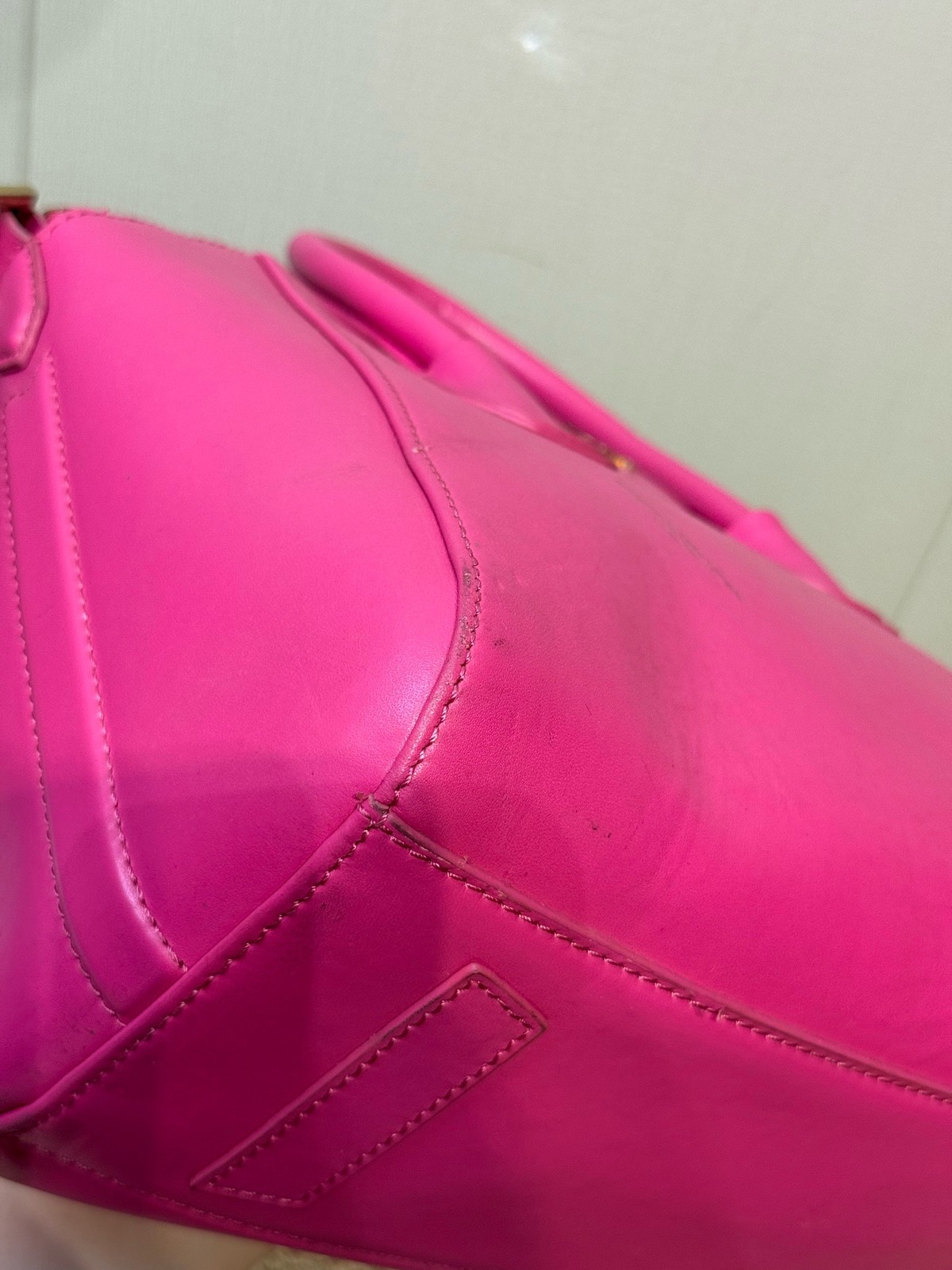 Givenchy Pre-Owned Authentic Shoulder Bag Pink 28*24*16 Free Tracked Shipping
