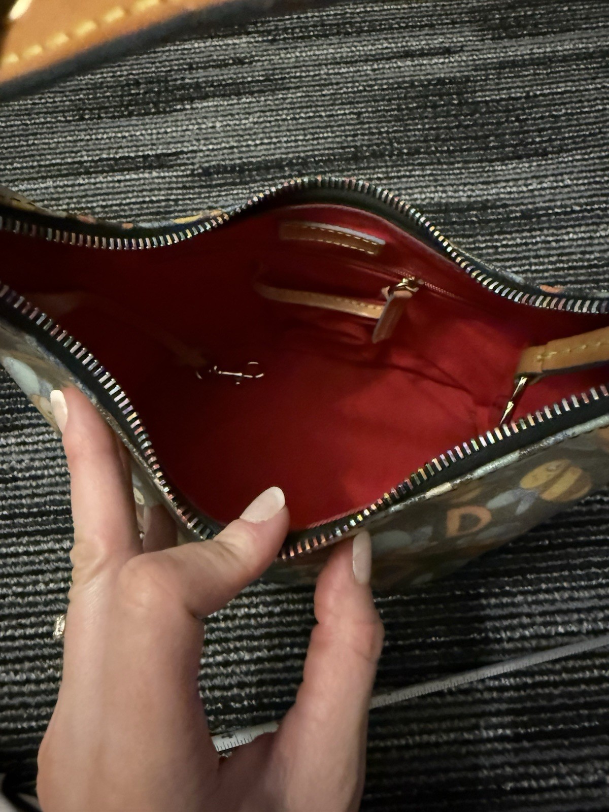 Dooney & Bourke Bee Print Small Shoulder Bag Zip Top Tan Strap Red Lining