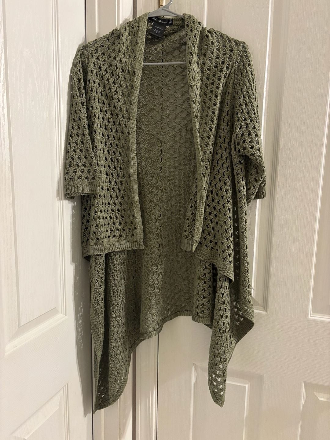 United States Sweaters Women’s Open Front Olive Green Crochet Knit Cardigan M