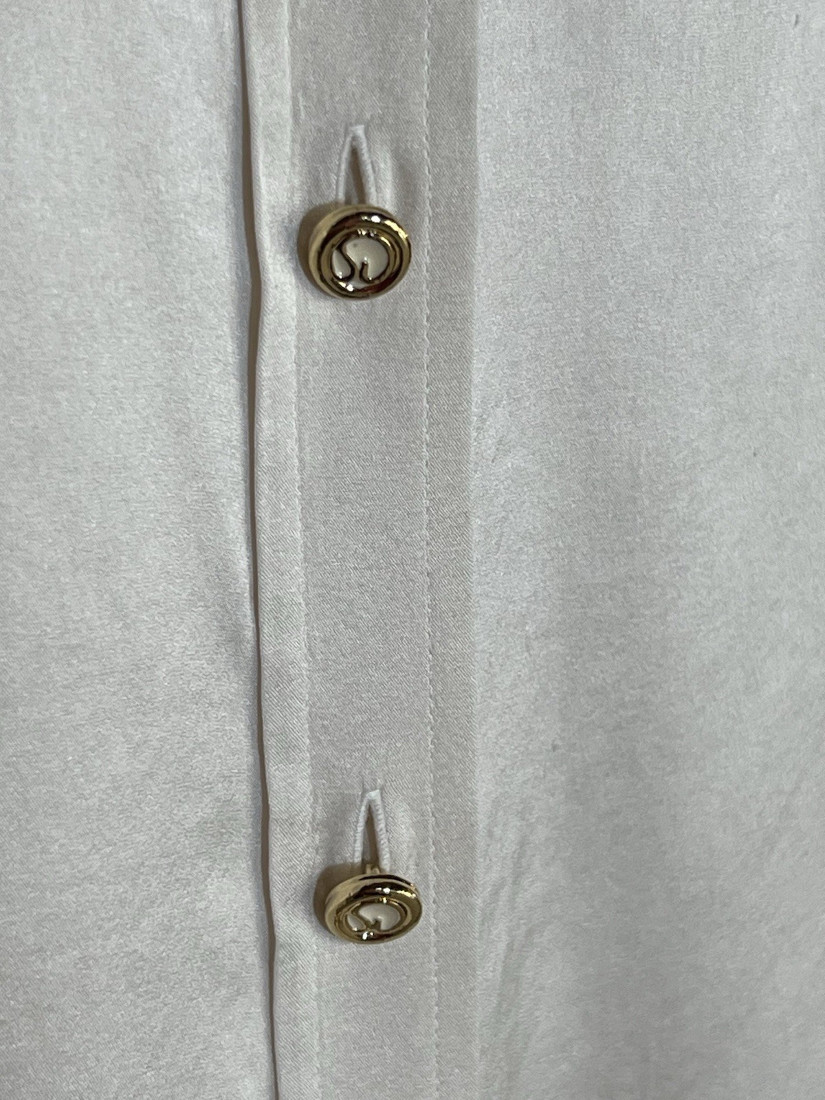 ST. JOHN Ecru Vanilla Logo Button Front Blouse Shirt Silk / Spandex Sz 10