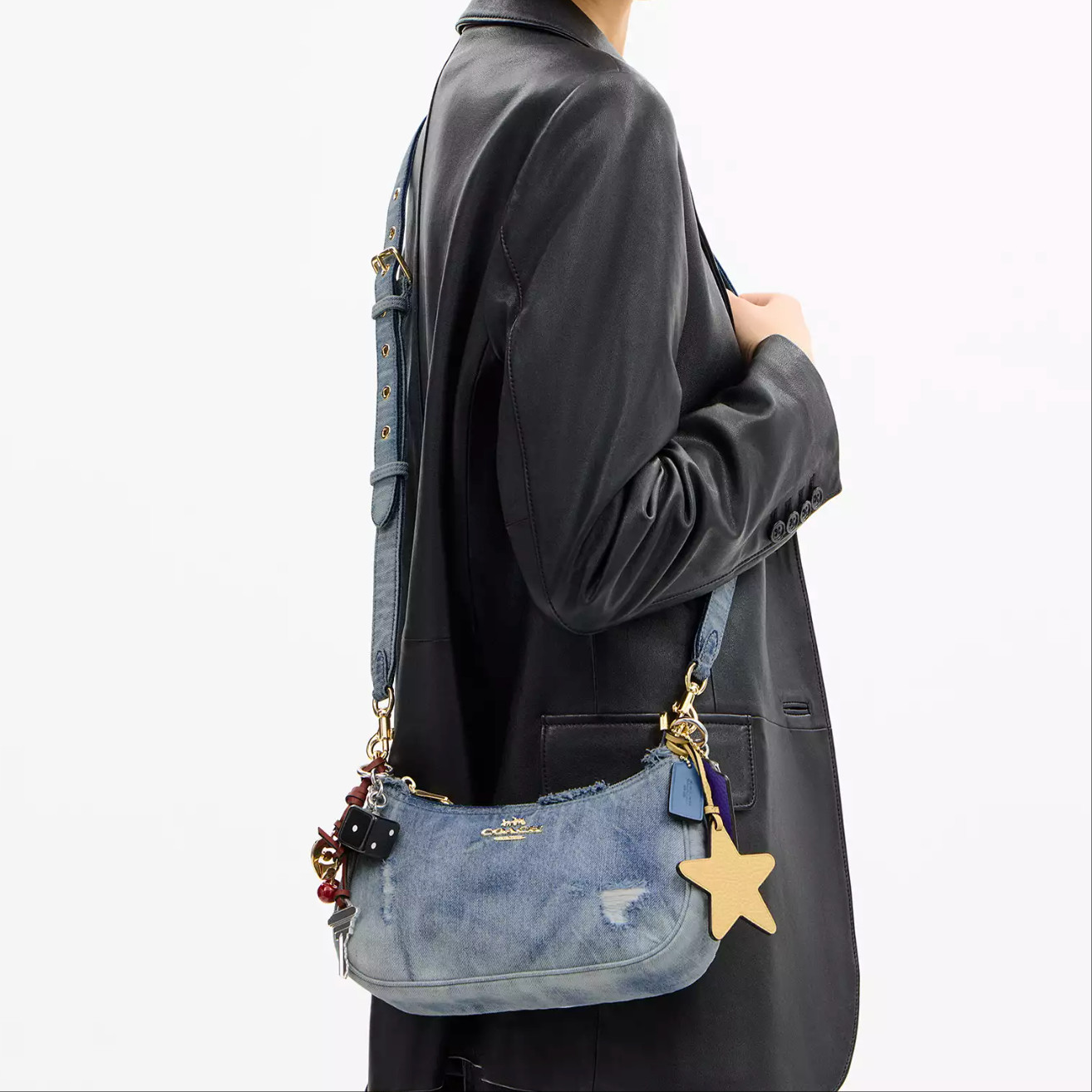 NWT COACH CDY76 Teri Shoulder Bag In Loved Denim With Charms /Light Indigo