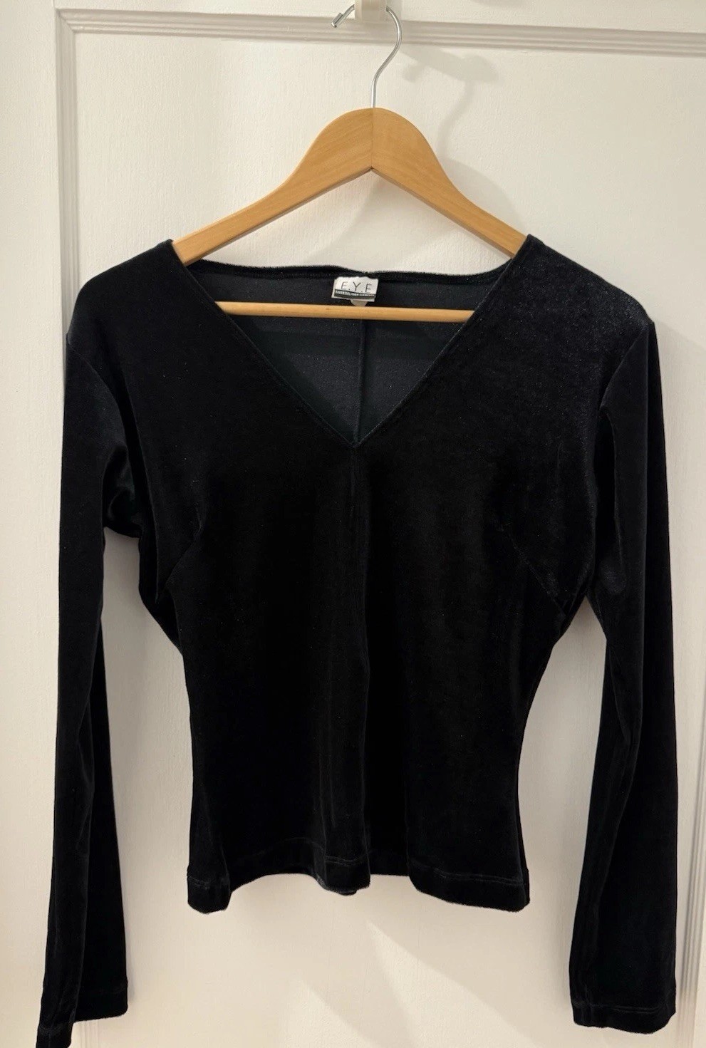 Black Faux Velvet Polyester spandex Blend medium Woman’s Long Sleeve Top