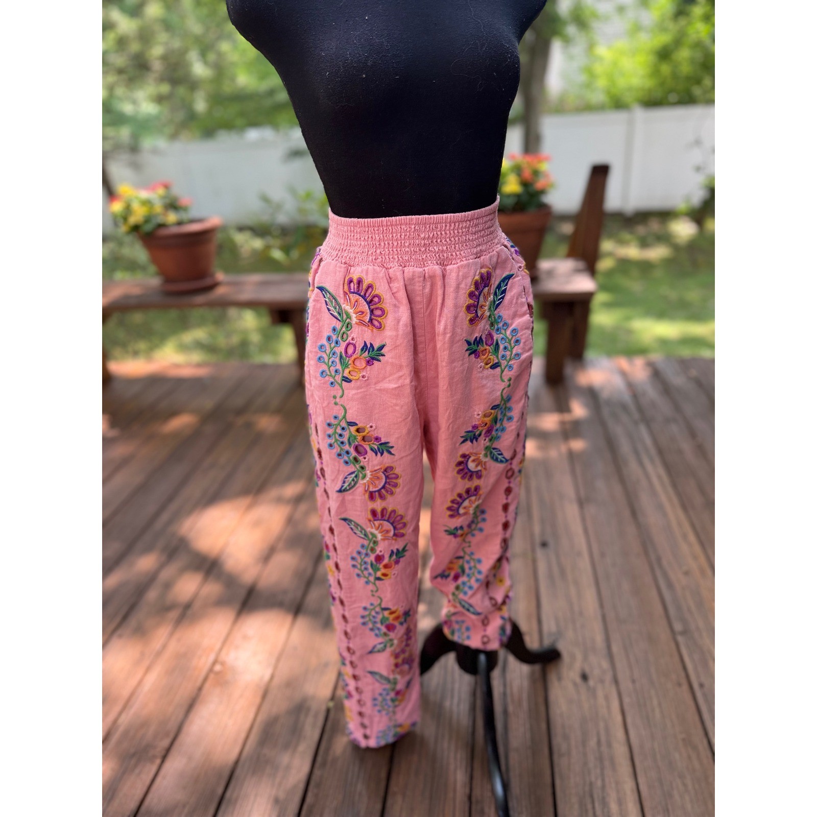 Farm Rio Pink Linen Embroidered Eyelet Smocked Waist Tapered Pants Womens