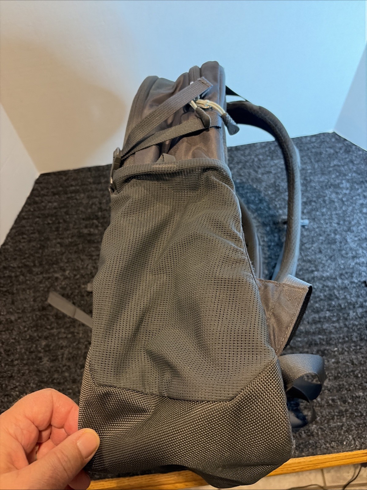 The North Face Recon Backpack School Work Hiking Padded Gray And Teal