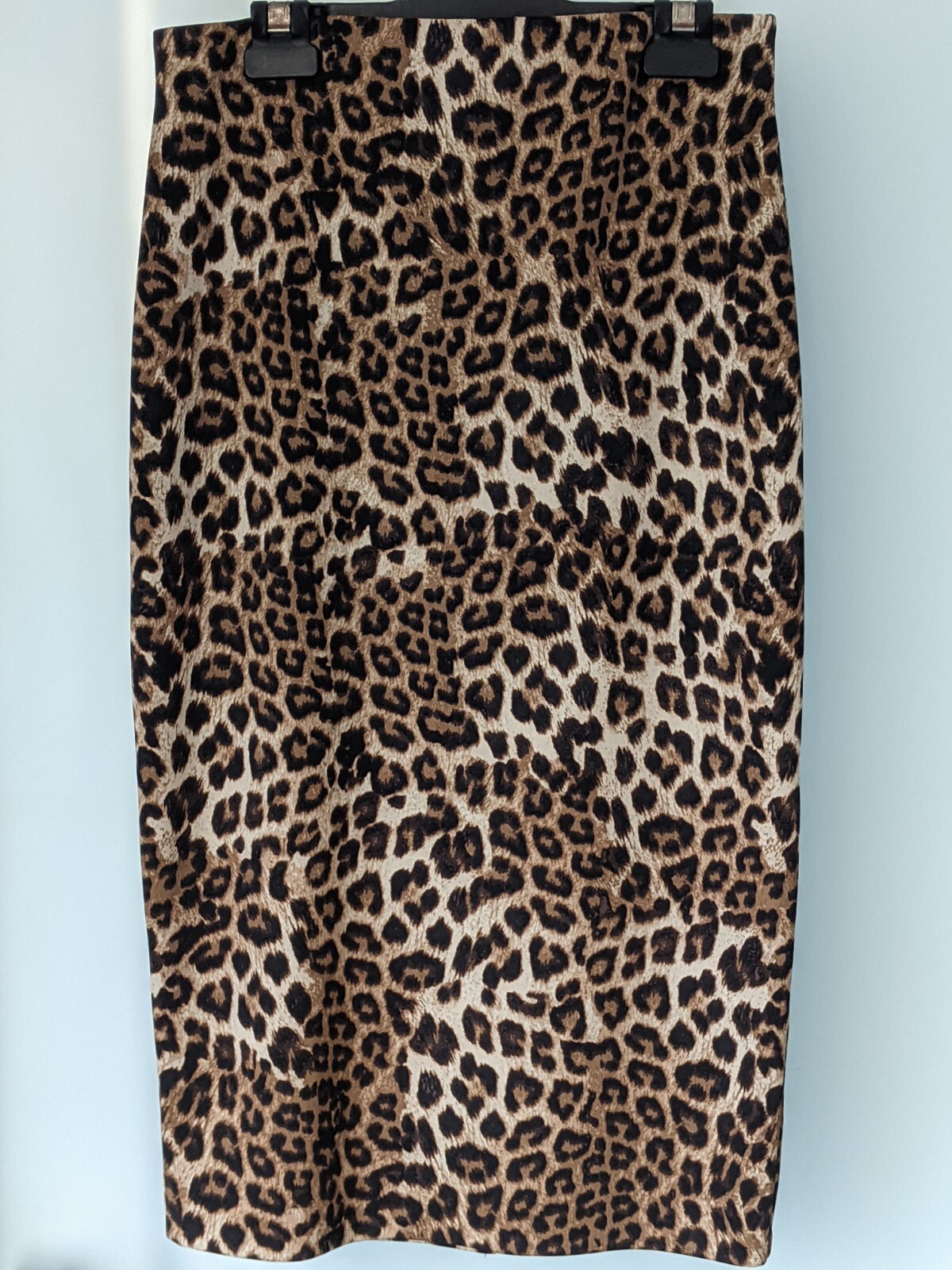 JOSEPH RIBKOFF LADY’S SKIRT SIZE 8 ELASTIC WAIST 26′ – 30″ MADE IN CANADA NEW