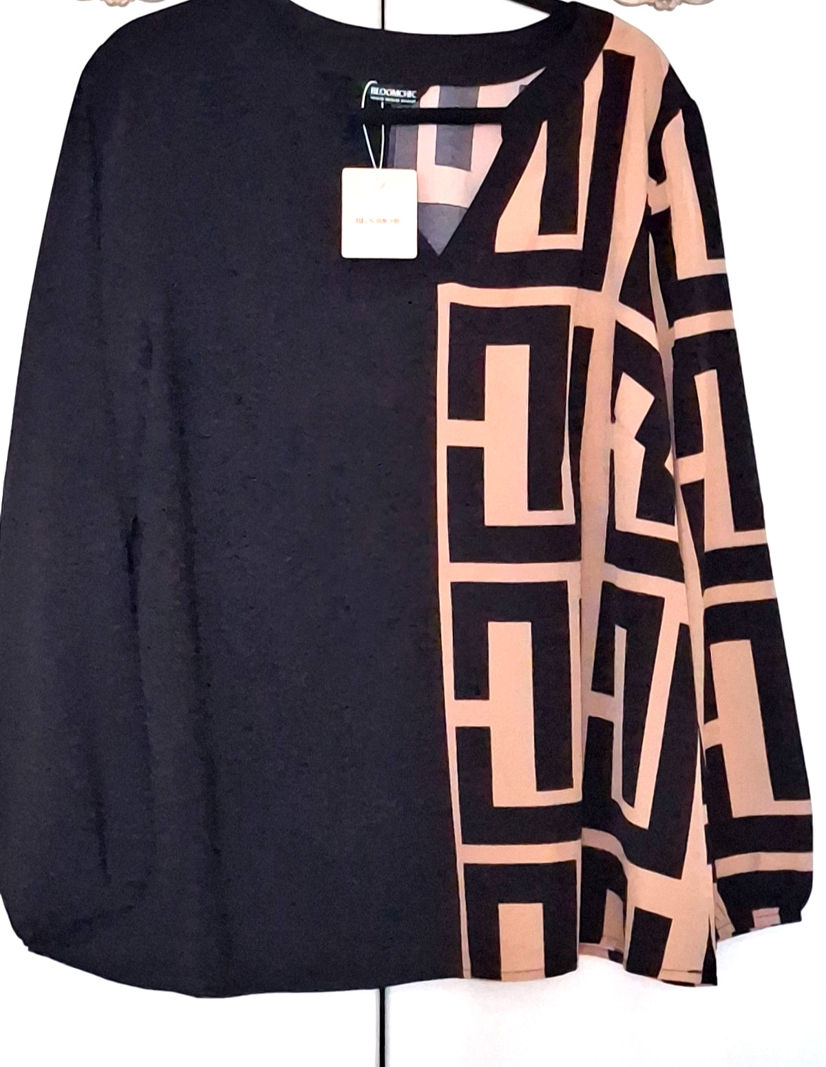 Bloomchic Black/Tan Mod Abstract/Geo-print Tunic/Blouse – Size 14/16 – NWT