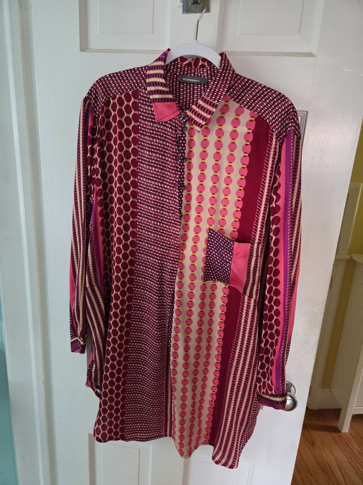 Alembika shirt, W-XL, pinks and reds, Viscose