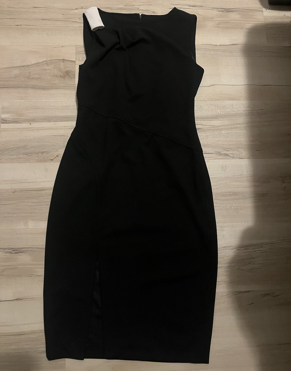 Calvin Klein Black Solid Sleeveless Zip Knee Length Dress